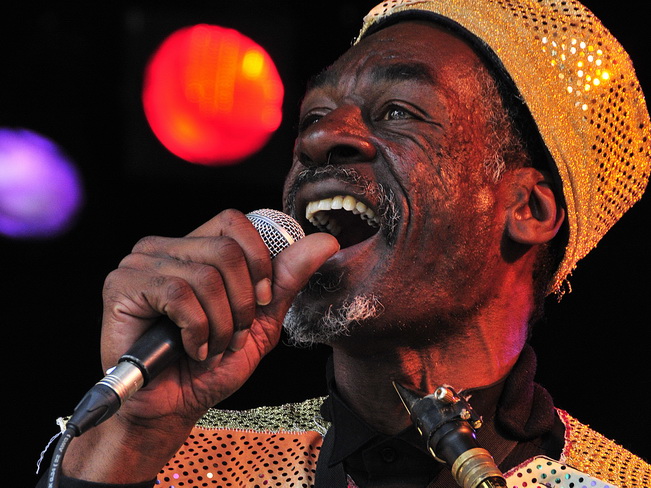 08. Knoel Scott van The Sun Ra Arkestra_XL